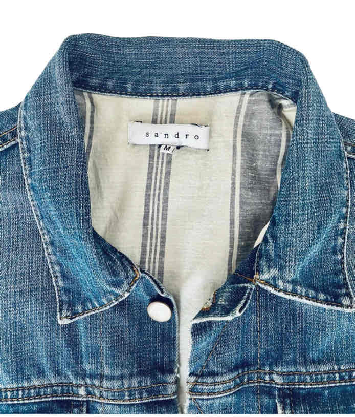 Blouson en jean SANDRO en très bon état