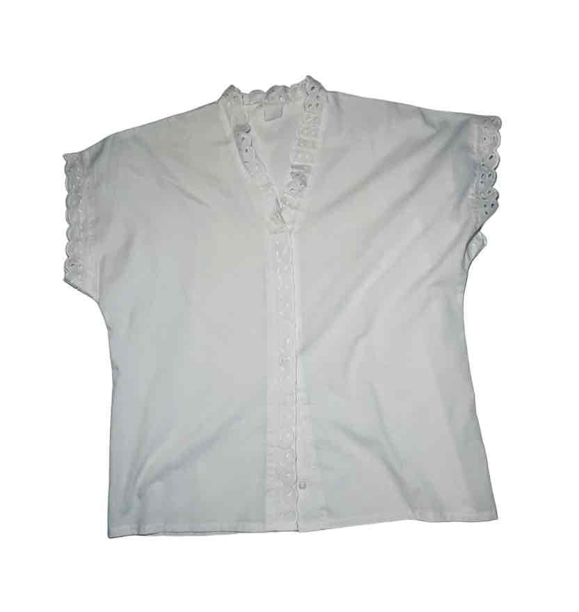 Blouse blanche à dentelles vintage